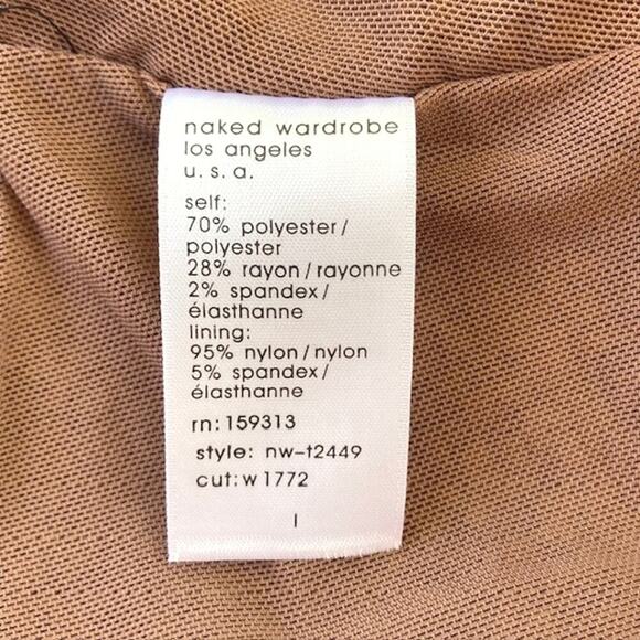 Naked Wardrobe NEW Get Off My Shoulders Textured Handkerchief Stretch Crop Top L - Picture 4 of 7